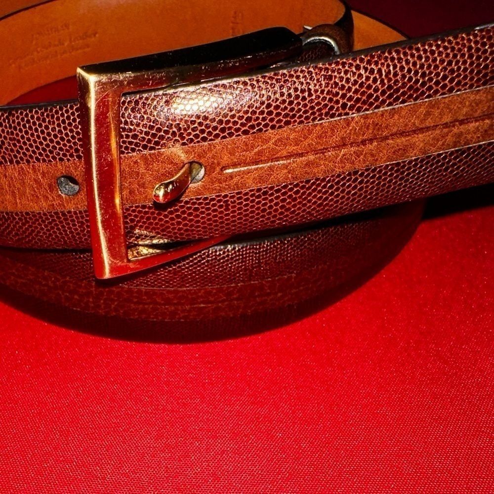 Trafalgar genuine leather belt (Jonathan) sz 40 EUC